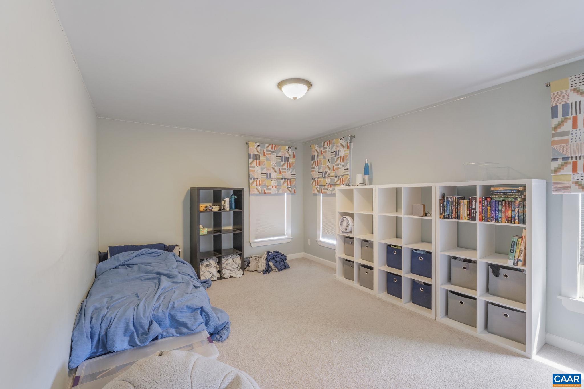 7127 BRADBURY CT