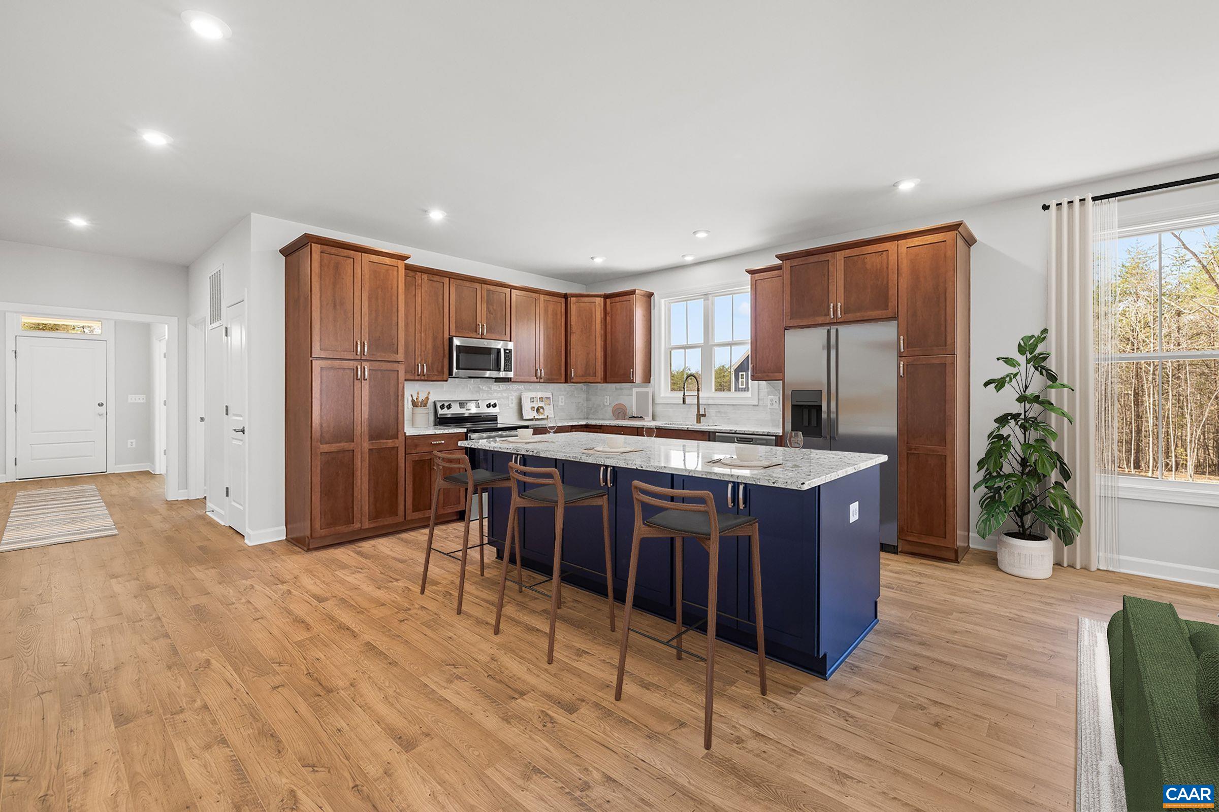 33 WHISPERWOOD CT