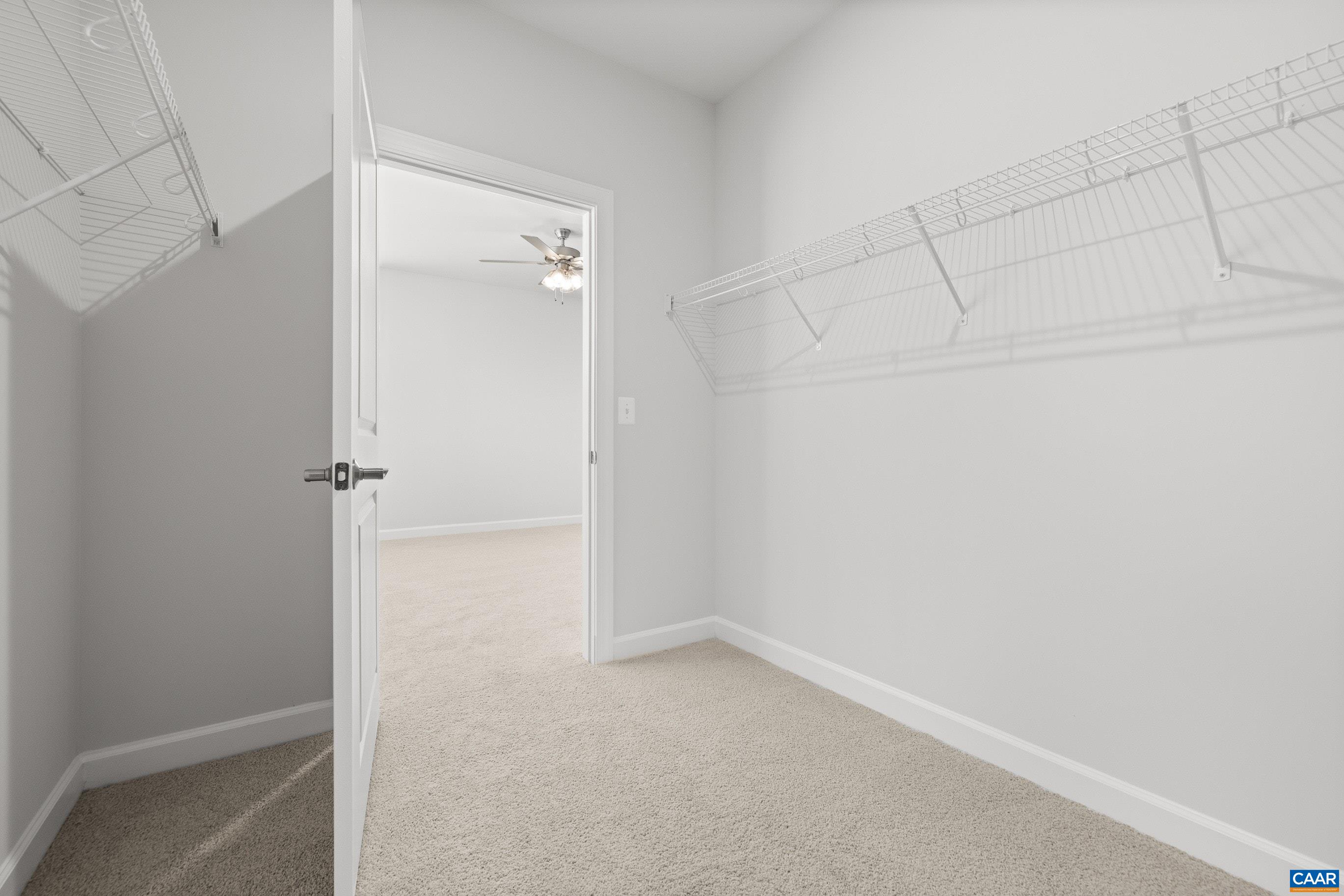 33 WHISPERWOOD CT