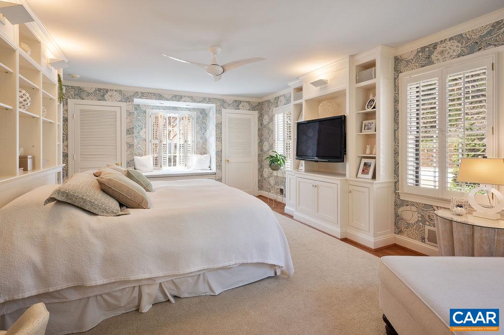 2715 FARMINGTON HTS