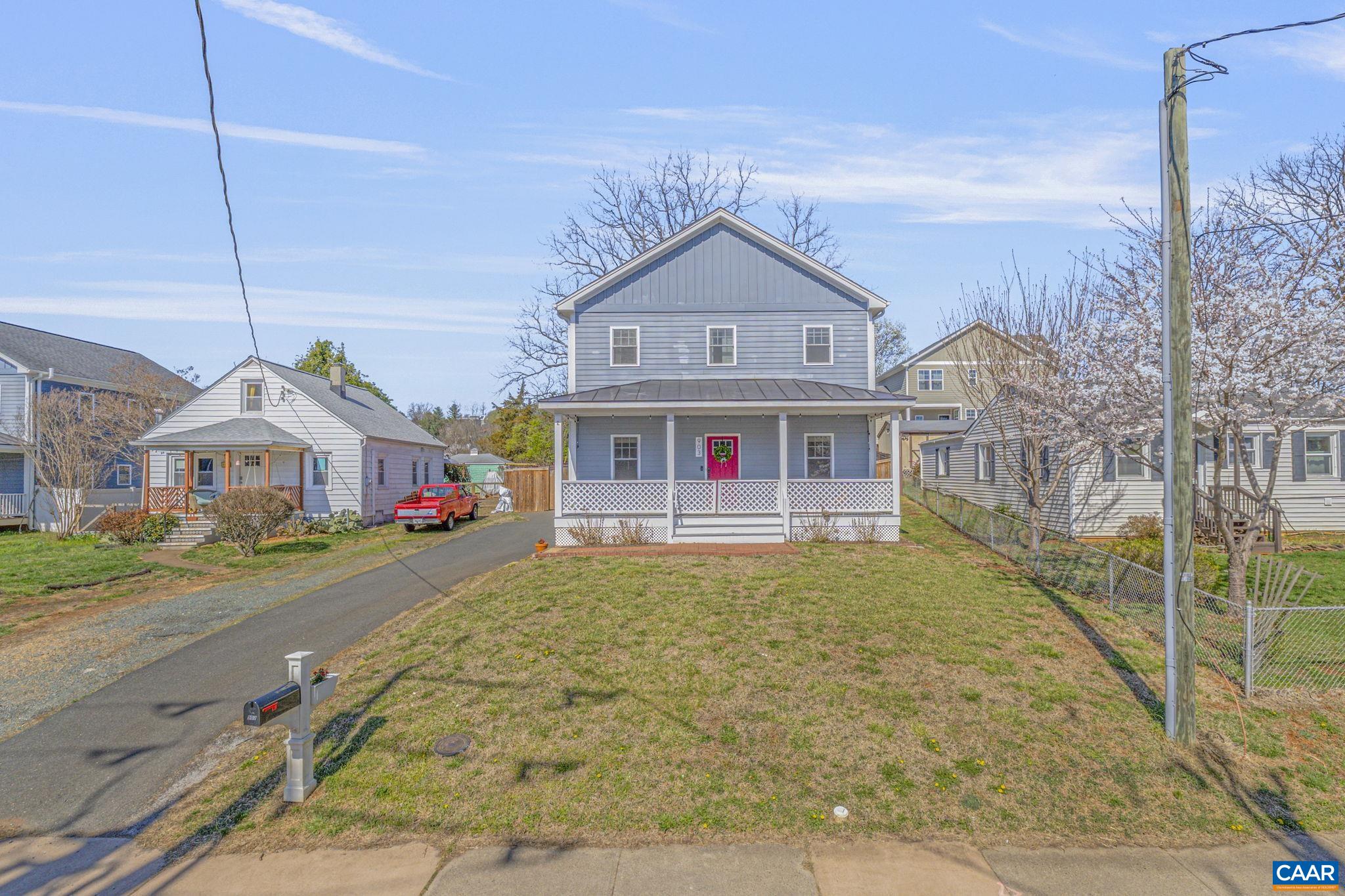903 NASSAU ST