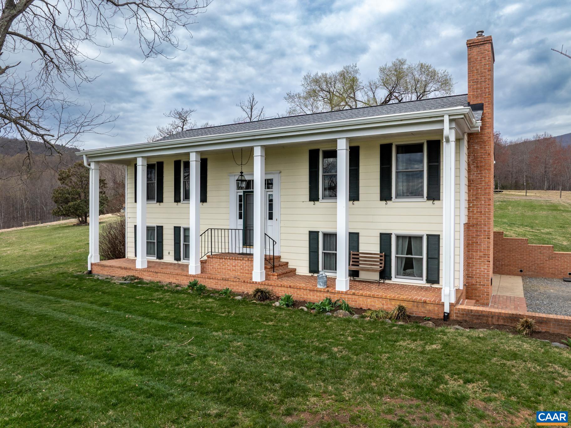 144 TRANQUIL LN