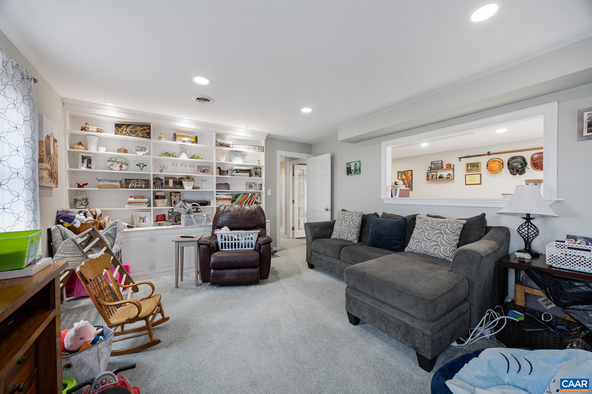 144 TRANQUIL LN