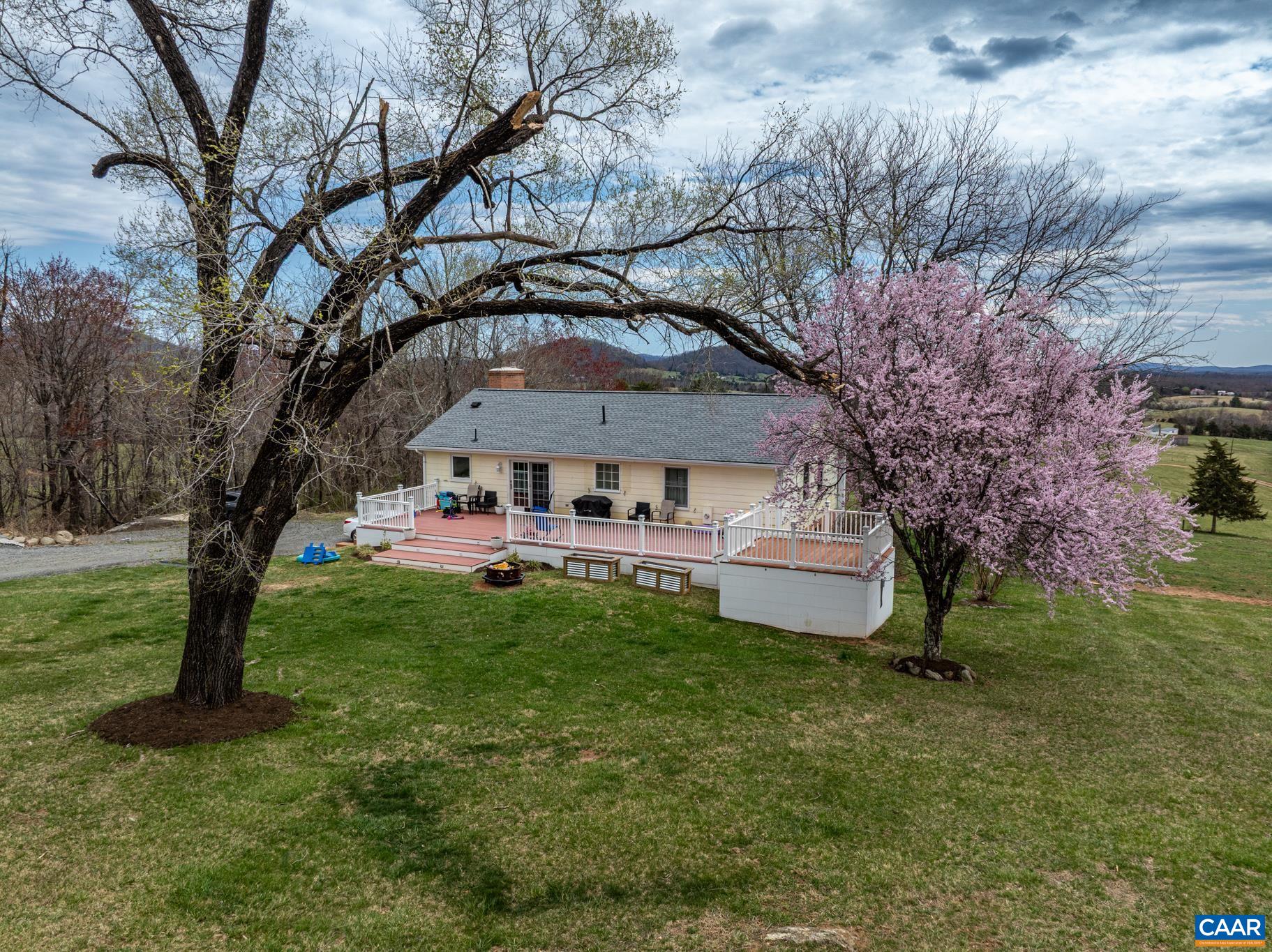 144 TRANQUIL LN