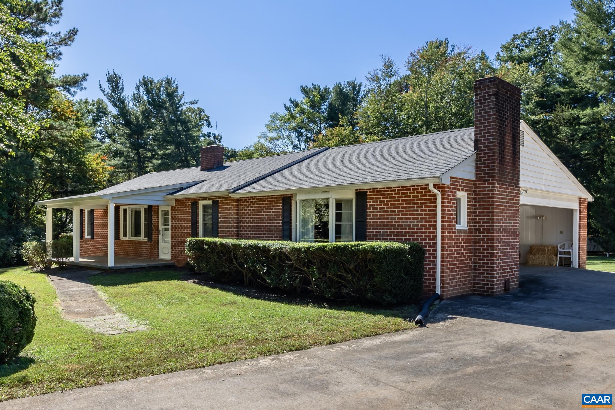 1040 ADVANCE MILLS RD