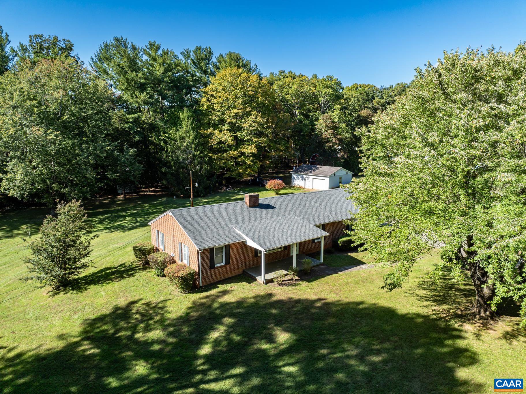 1040 ADVANCE MILLS RD