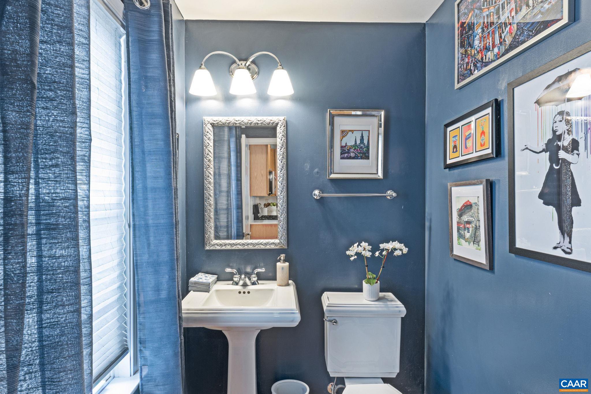 3329 TURNBERRY CIR