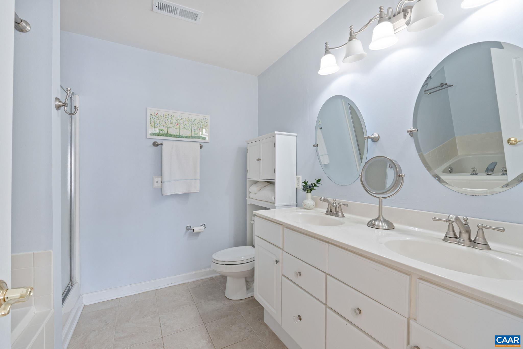 3329 TURNBERRY CIR