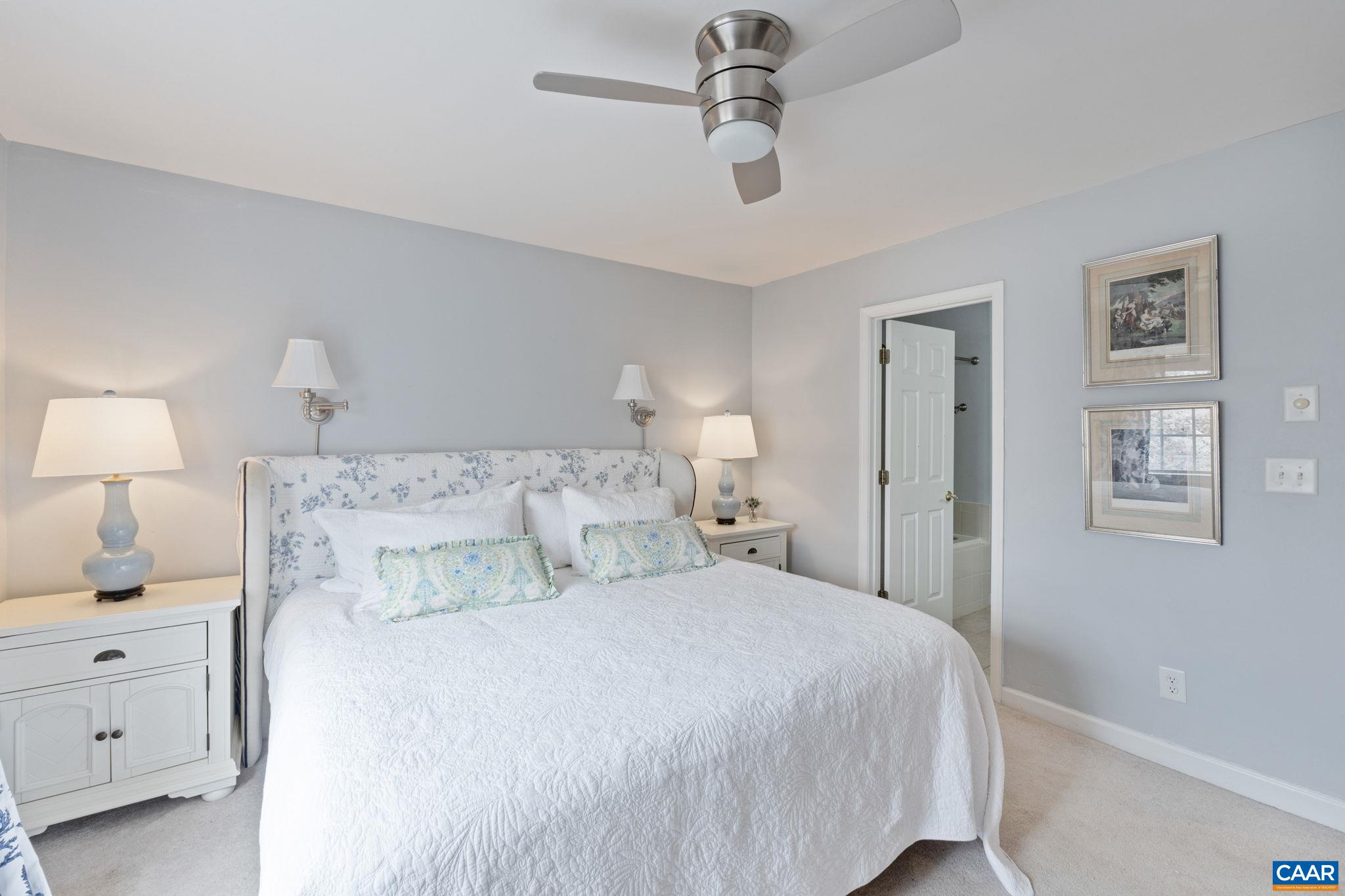 3329 TURNBERRY CIR