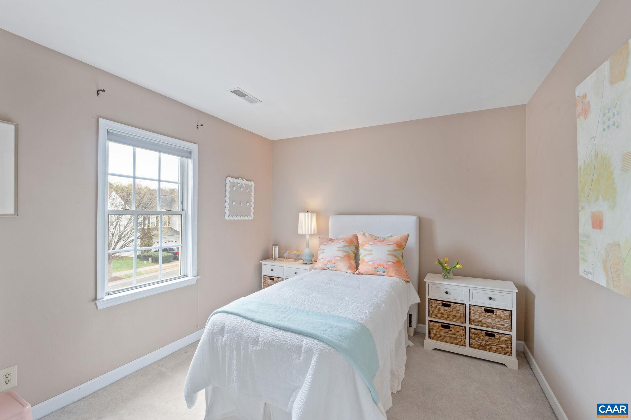 3329 TURNBERRY CIR