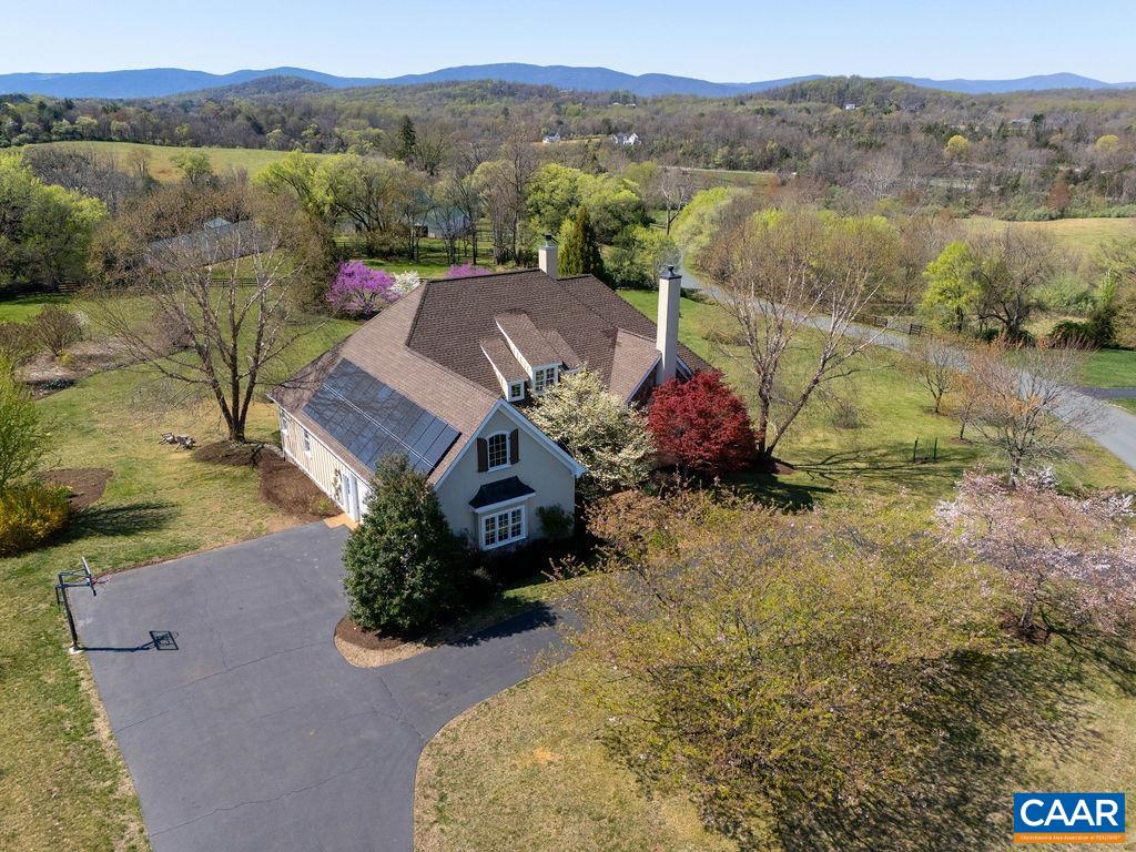500 ROCKS FARM DR