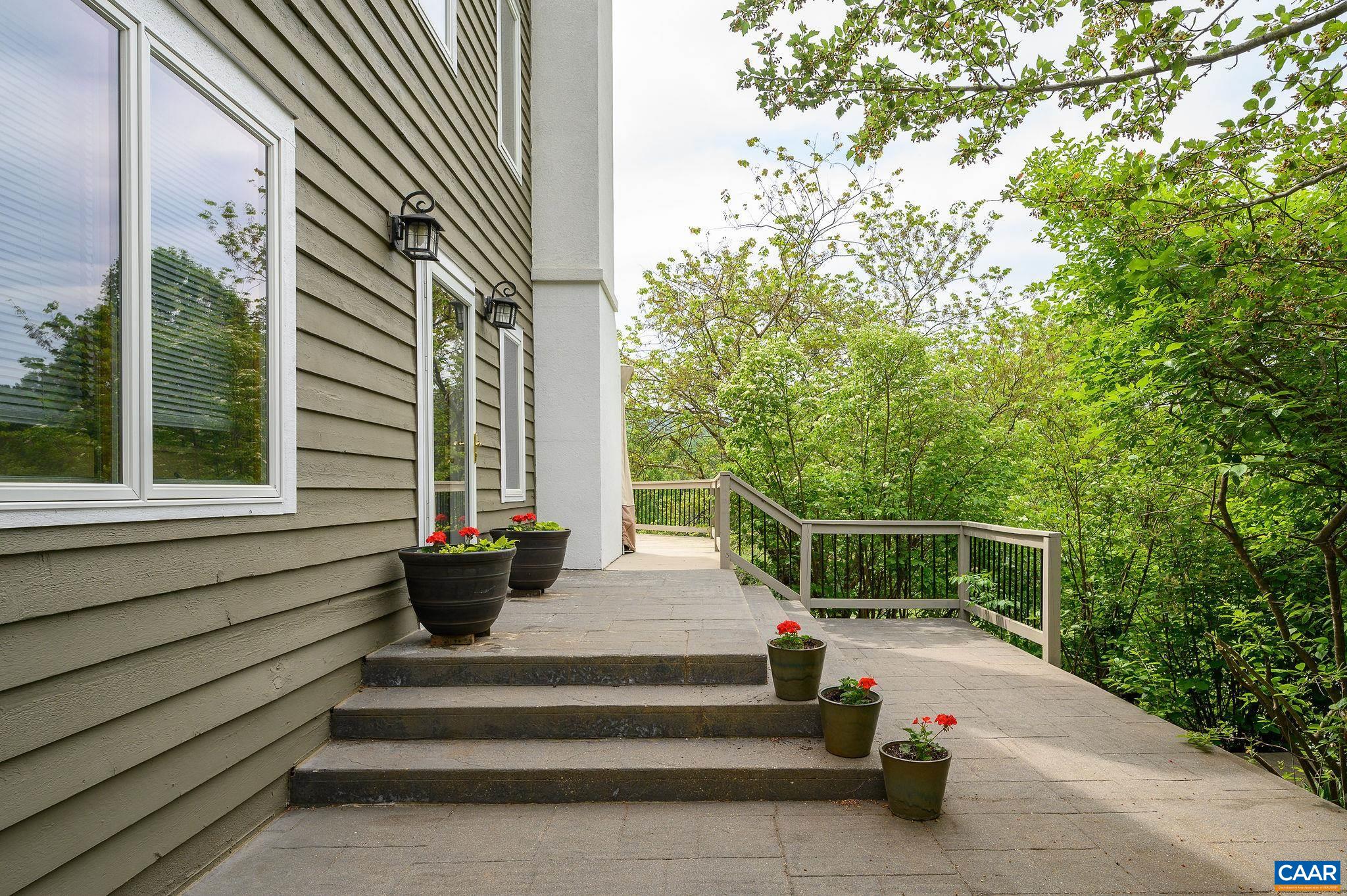 888 WOLF TRAP RD