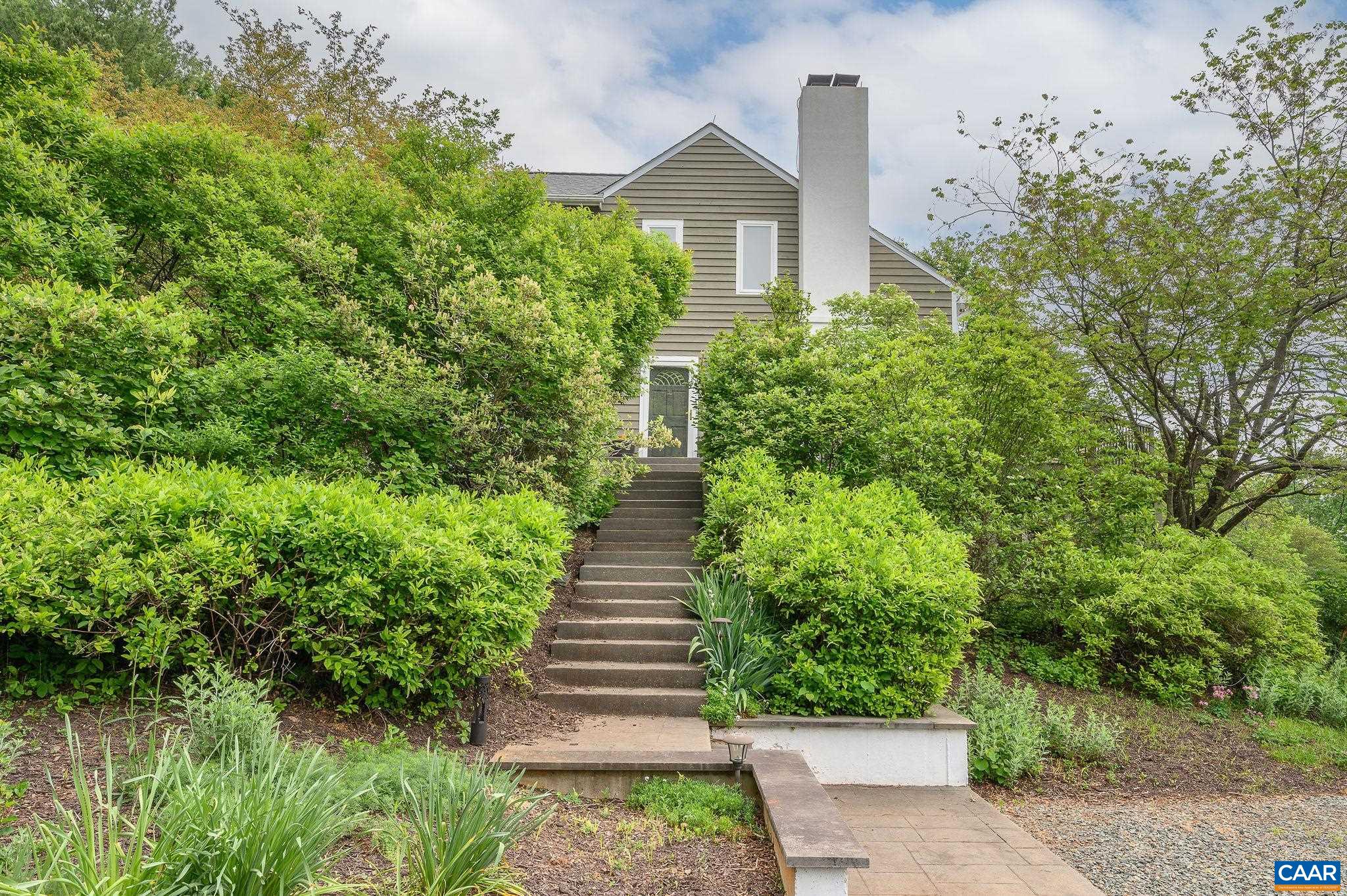 888 WOLF TRAP RD