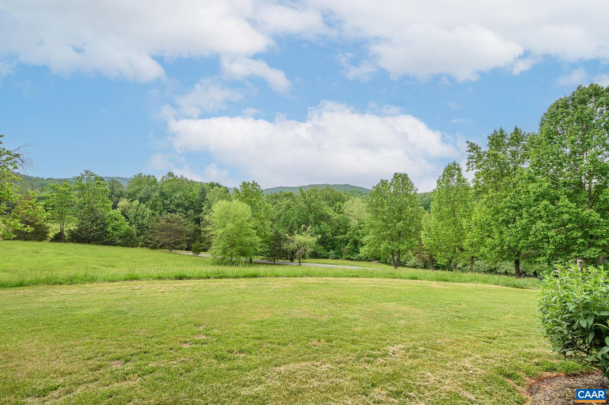 888 WOLF TRAP RD