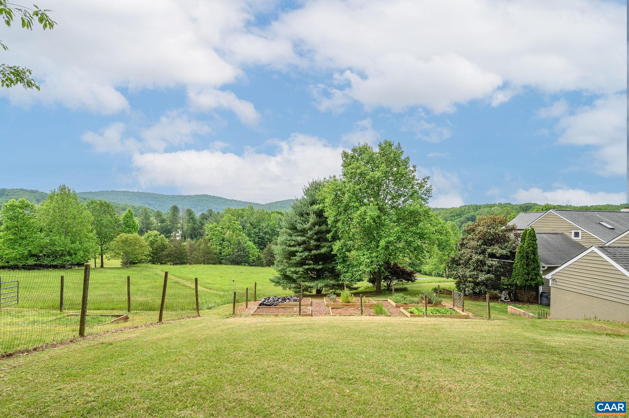 888 WOLF TRAP RD