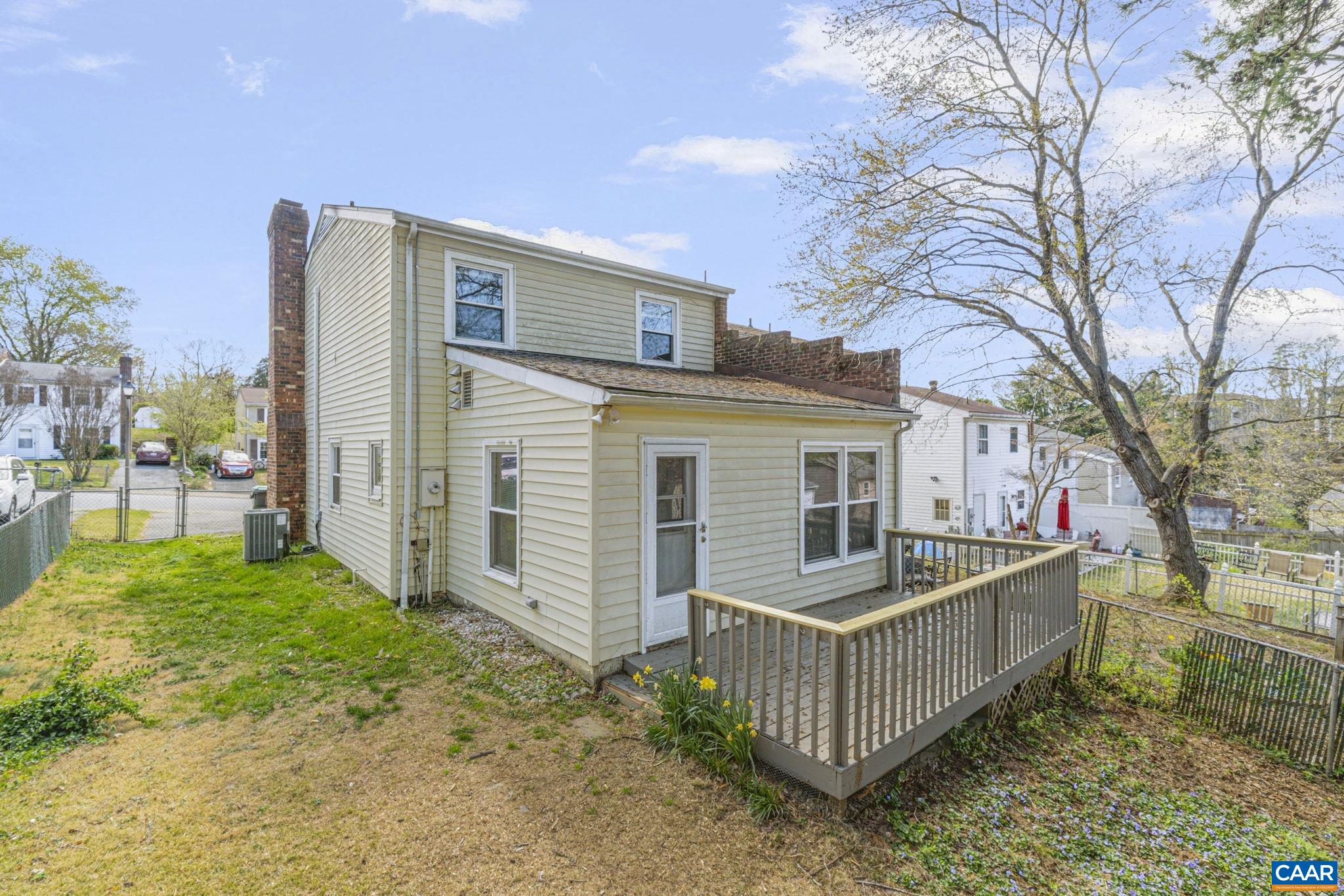 813 PROSPECT AVE