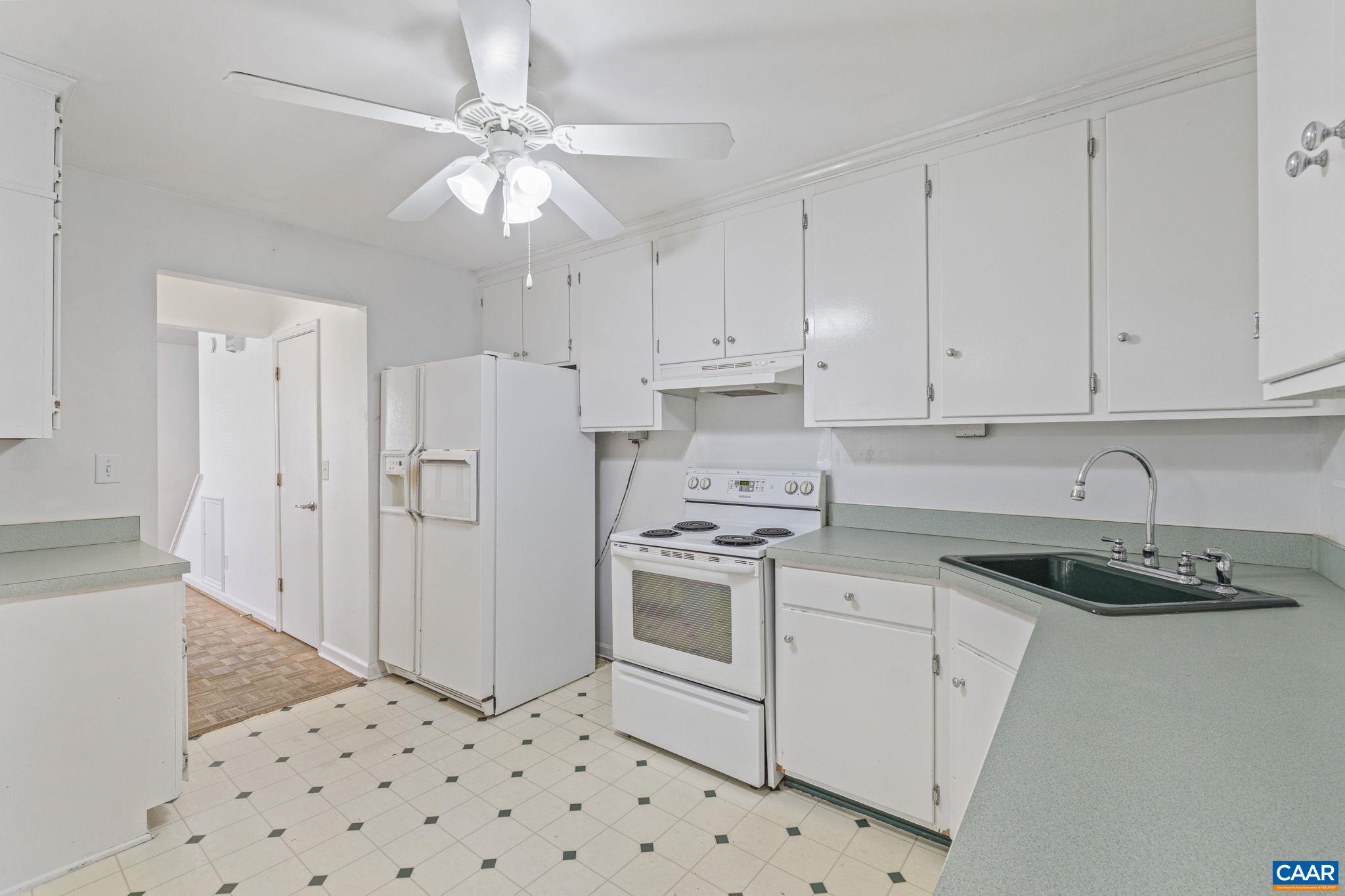 813 PROSPECT AVE