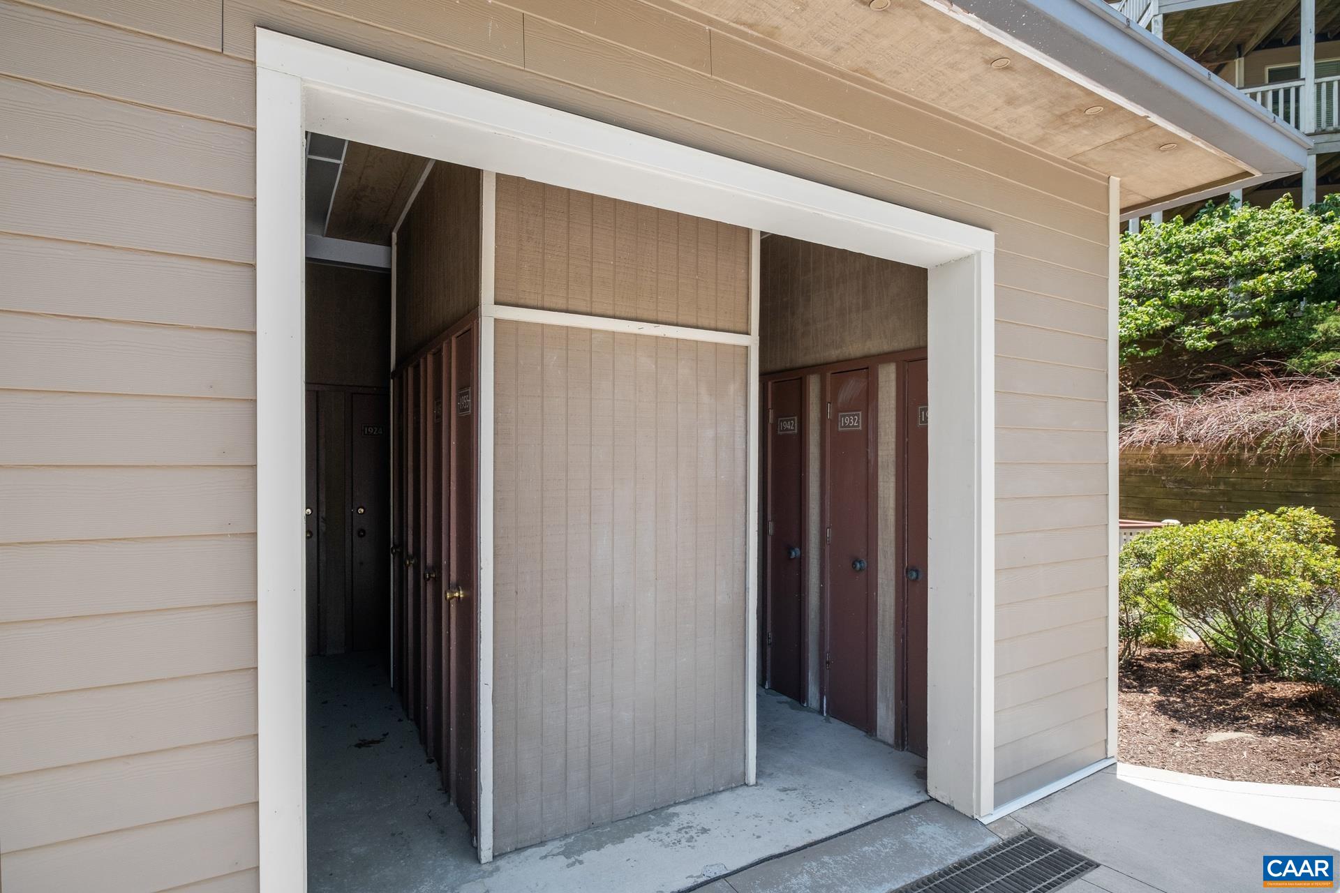 1921 HIGH RIDGE PL CONDOS