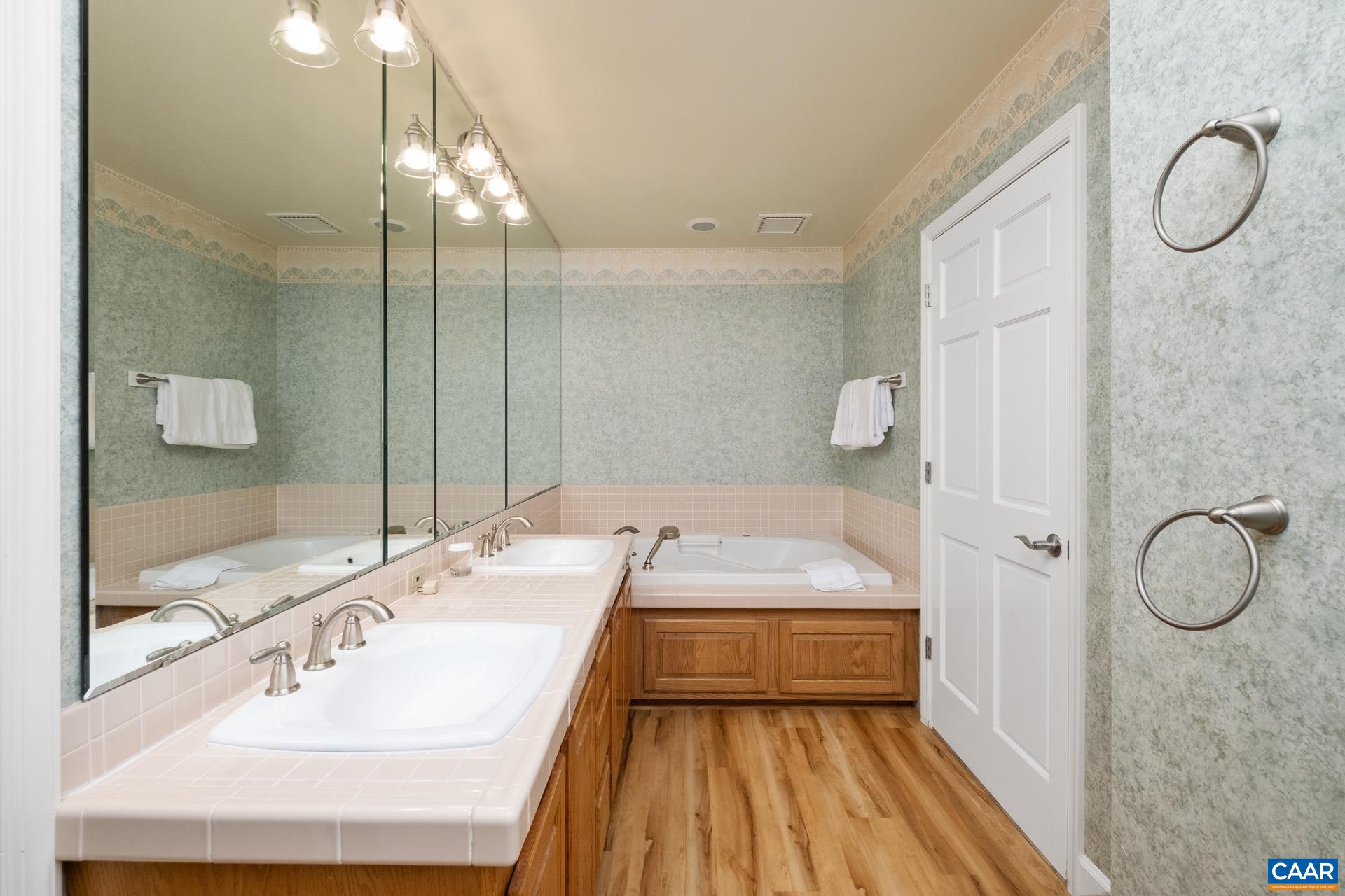 1921 HIGH RIDGE PL CONDOS