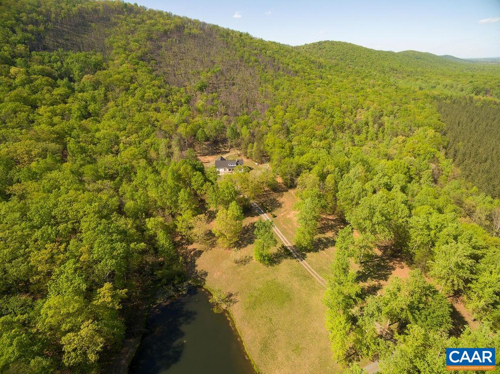 4120 GREEN CREEK RD