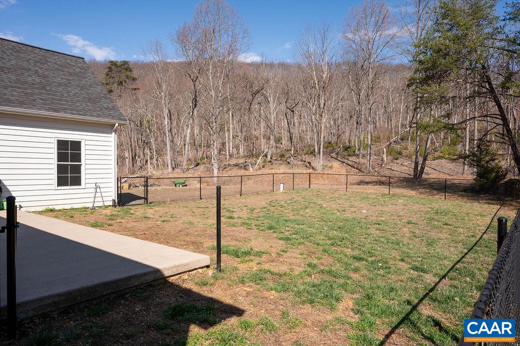 4120 GREEN CREEK RD