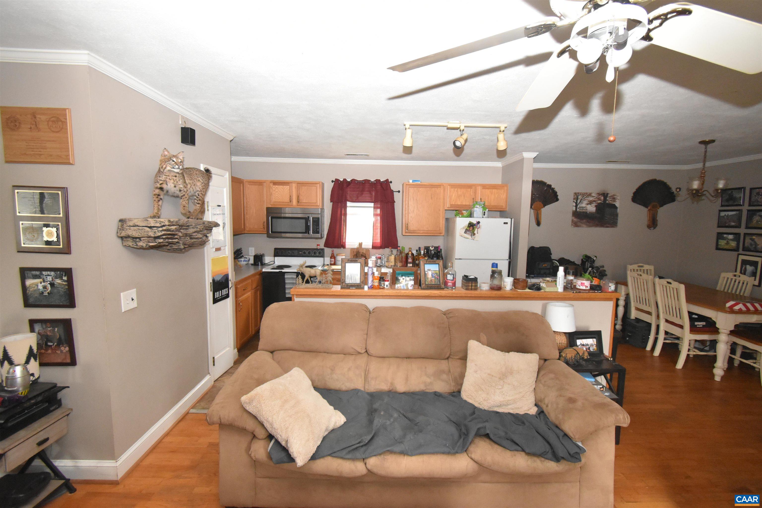 130 EARTH WAY DR