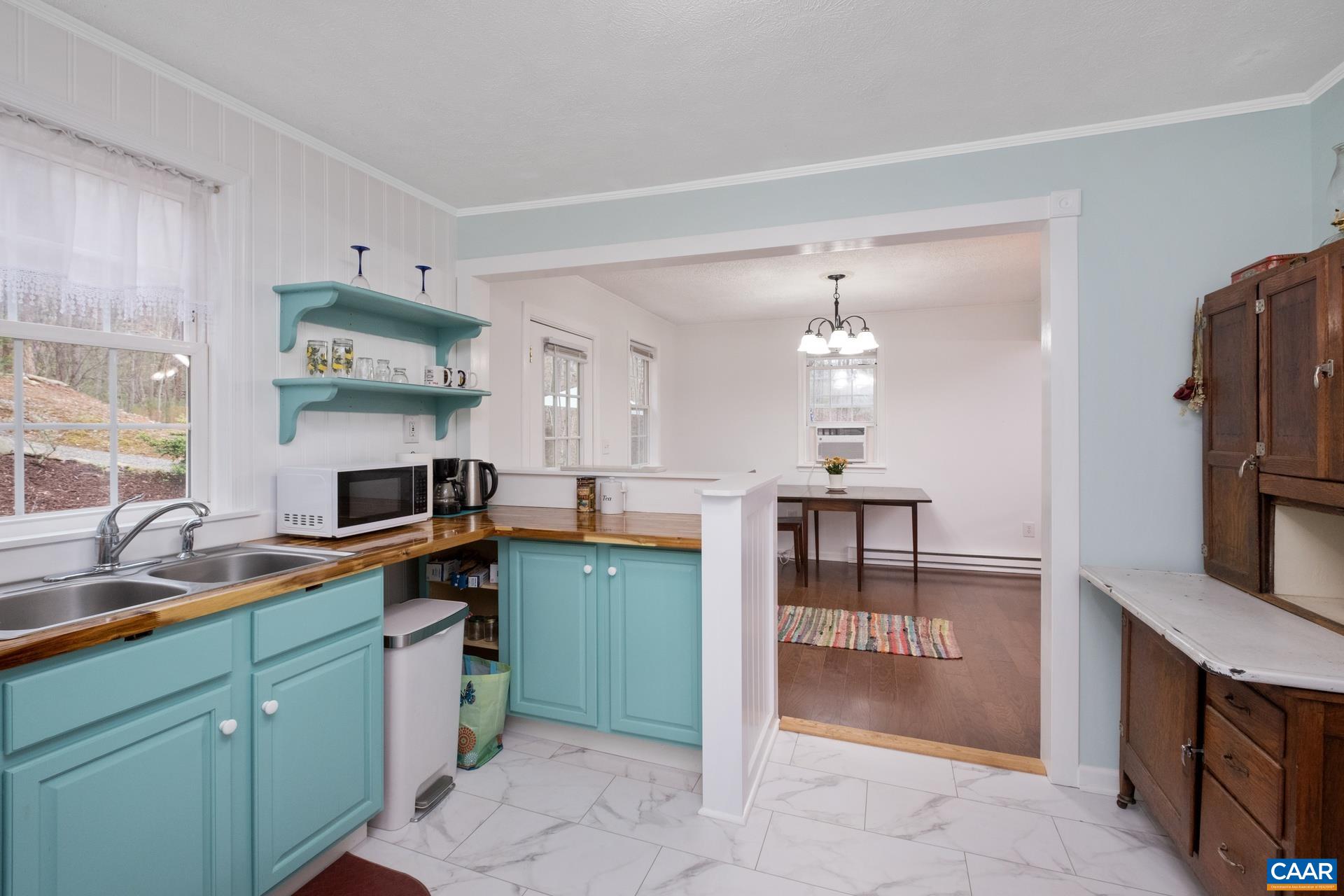115 CIRCLE RD