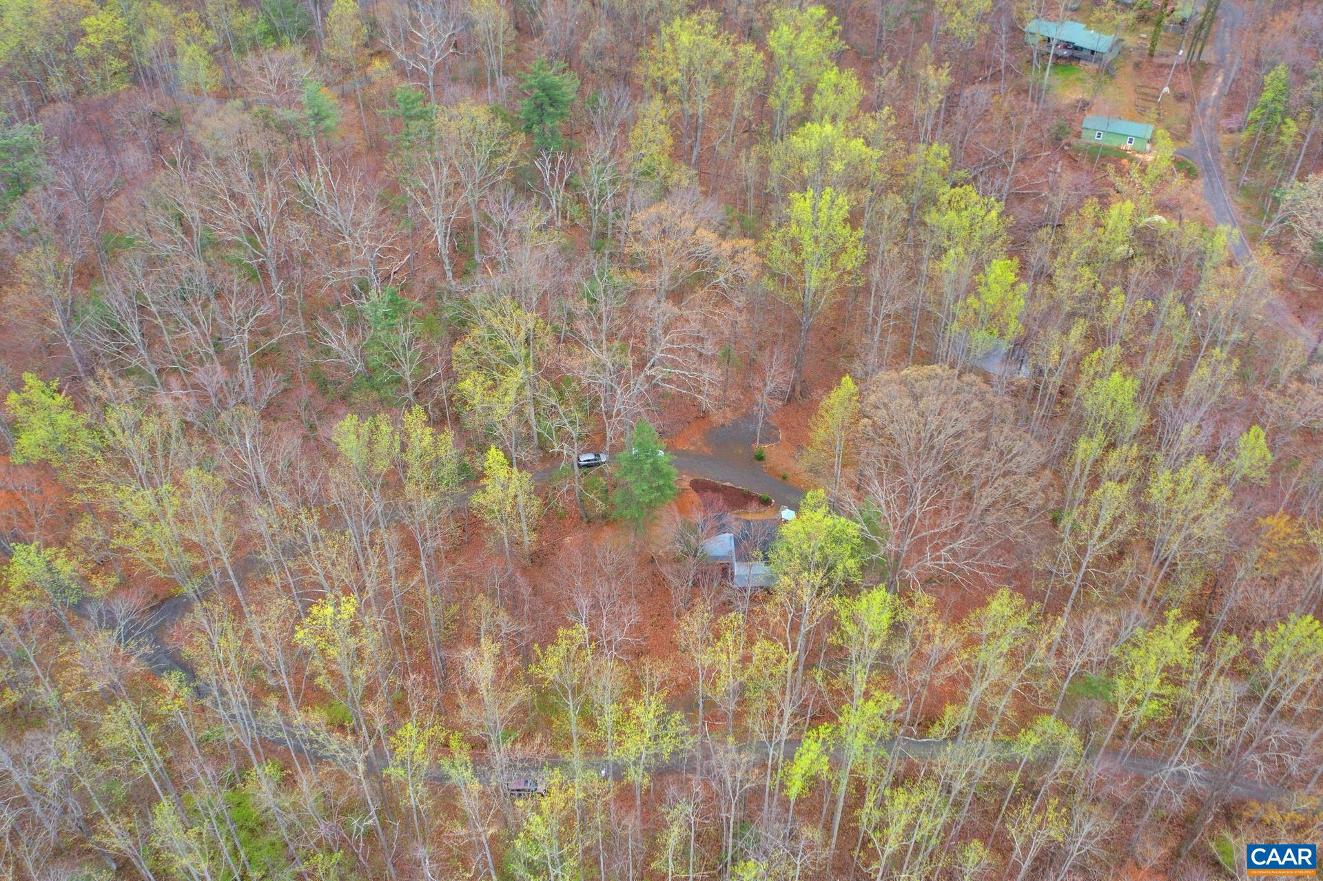 115 CIRCLE RD