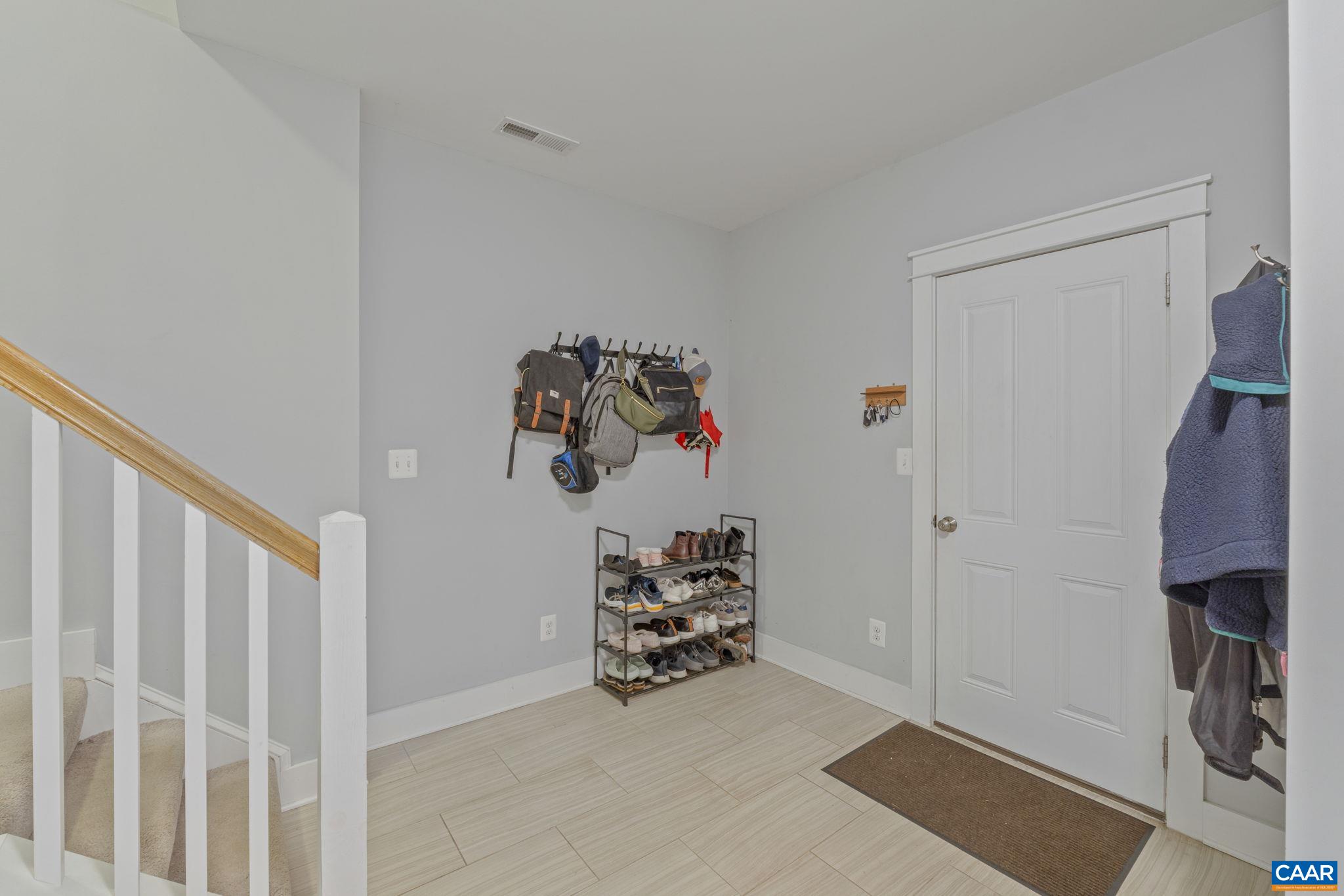 1100 SAINT CHARLES CT