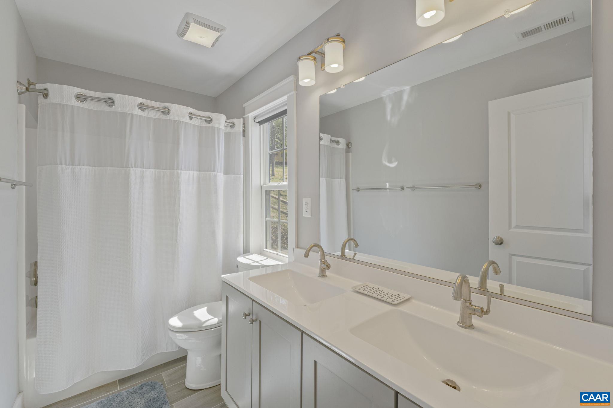 1100 SAINT CHARLES CT