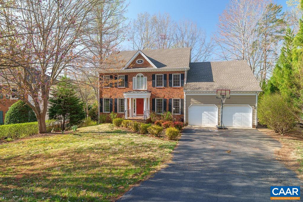2976 COVE TRCE