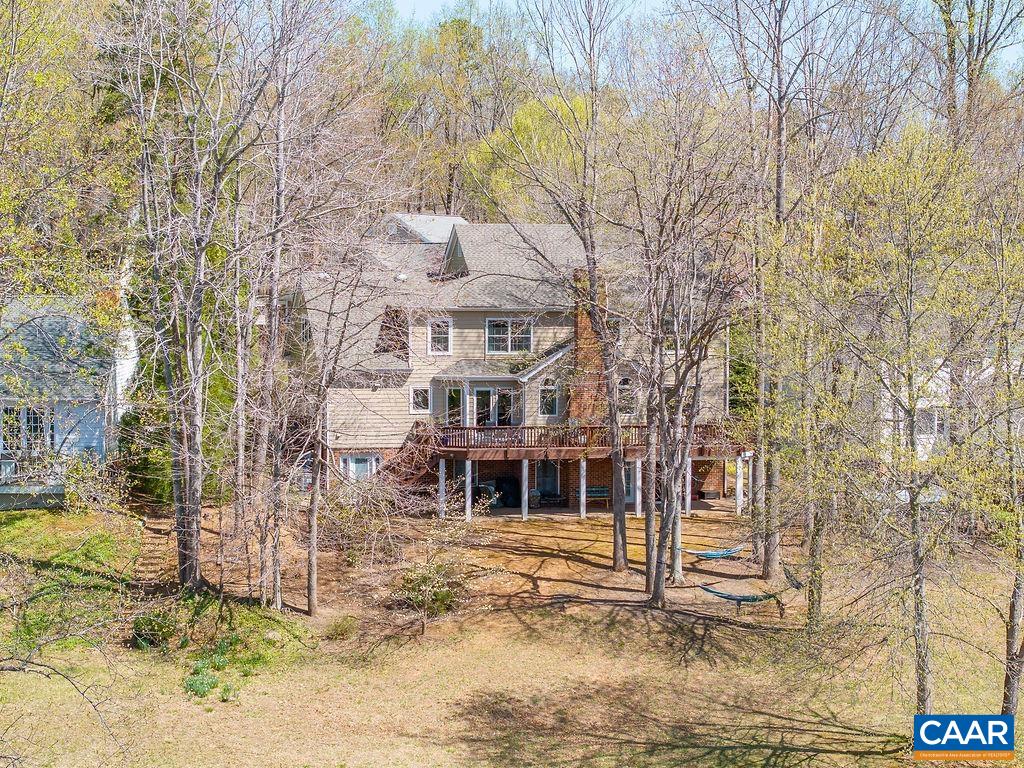 2976 COVE TRCE