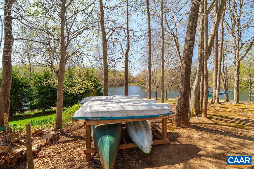 2976 COVE TRCE
