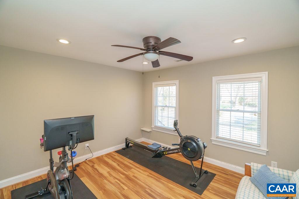 2976 COVE TRCE