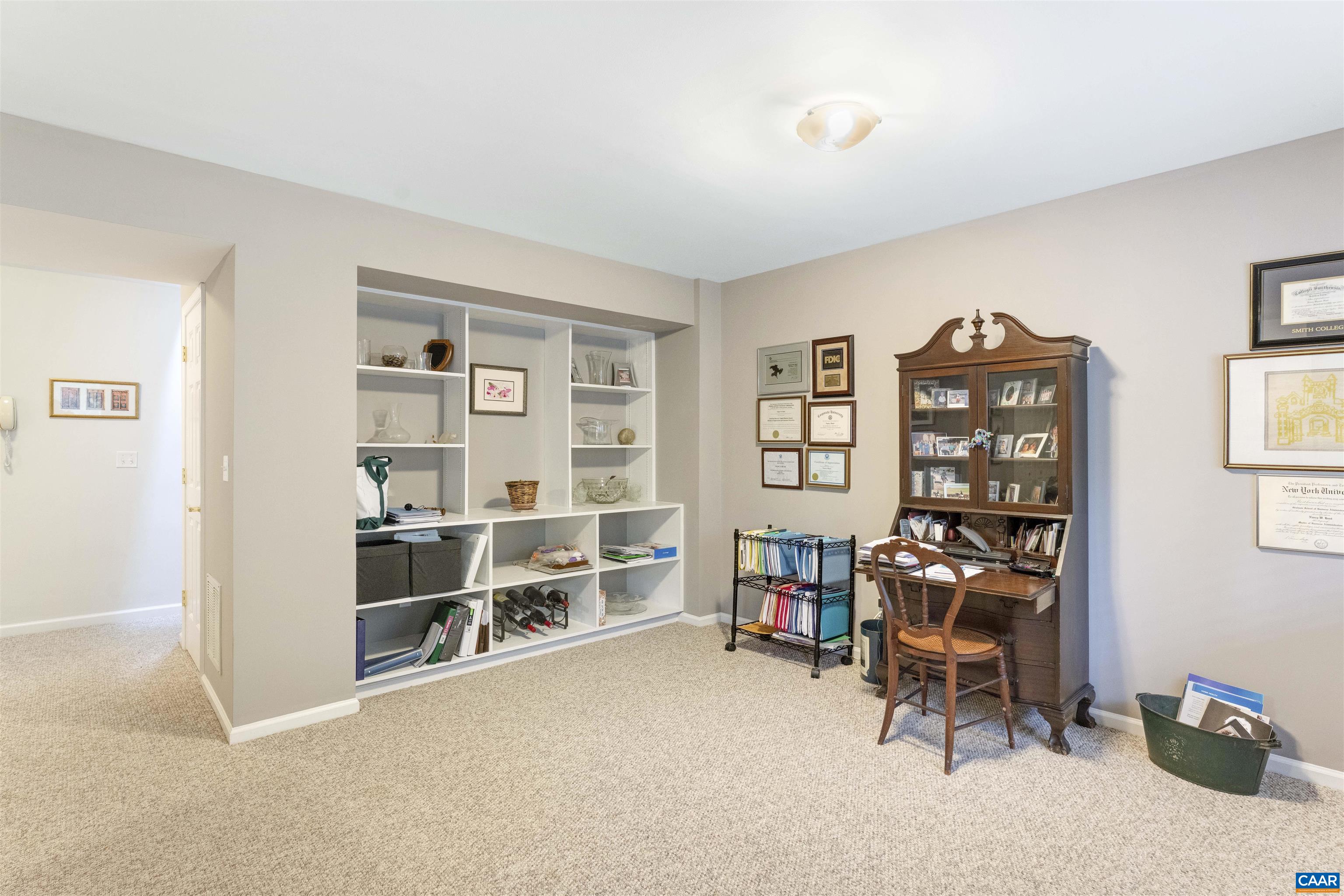 1303 BRANCHLANDS DR