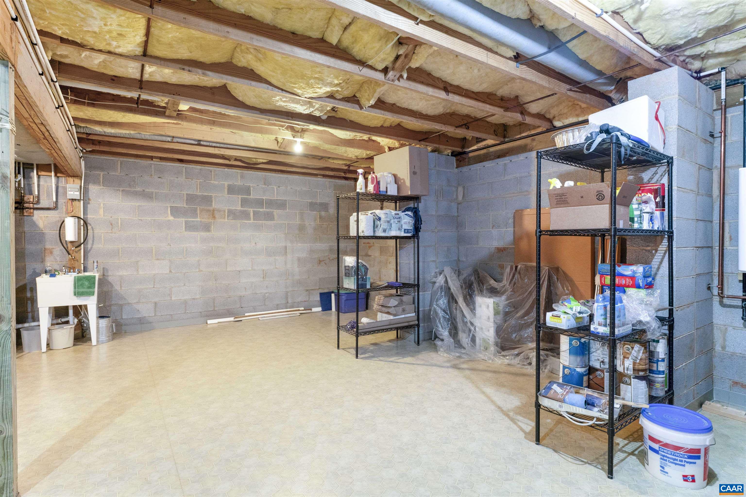 1303 BRANCHLANDS DR