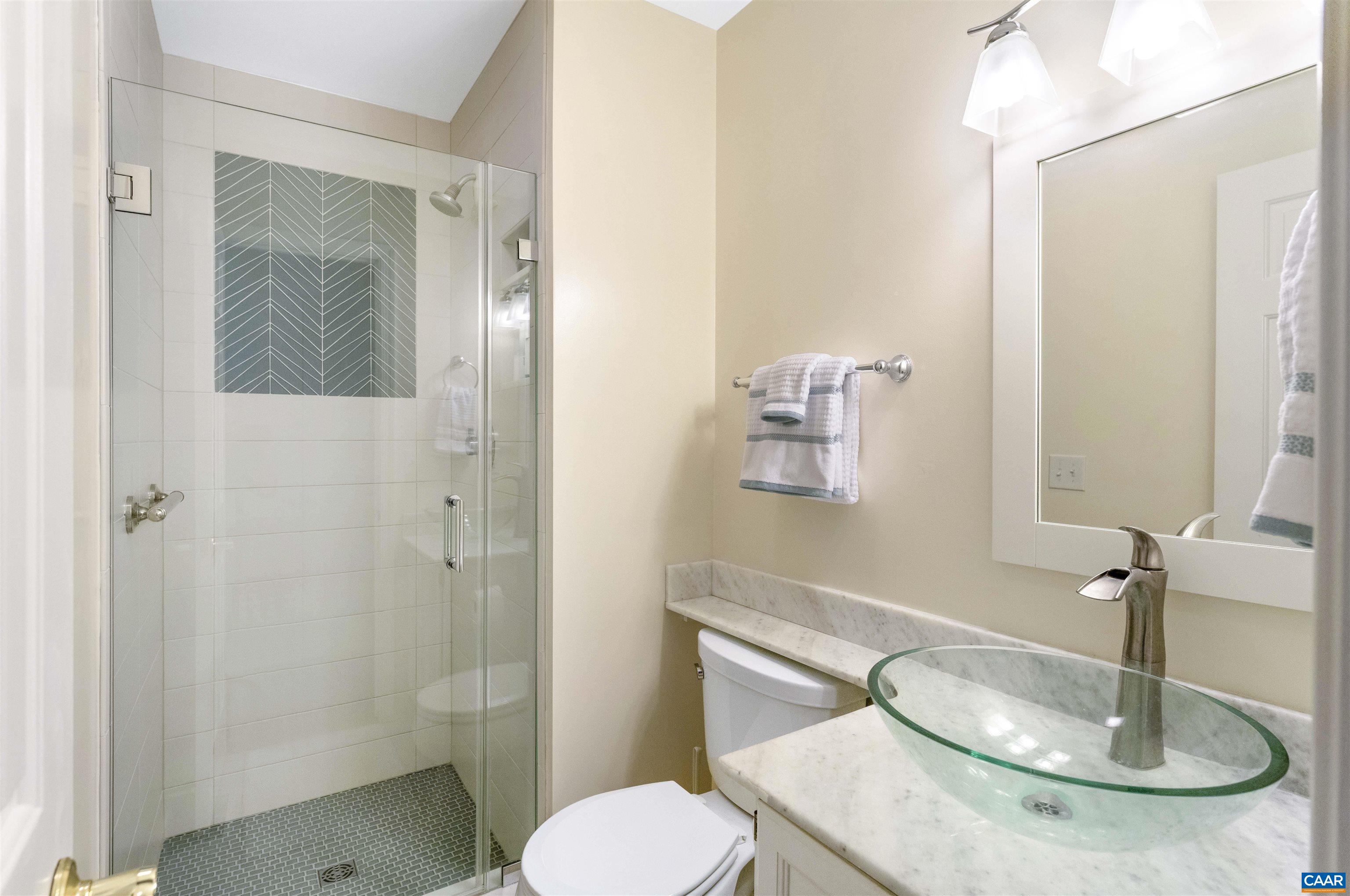 1303 BRANCHLANDS DR