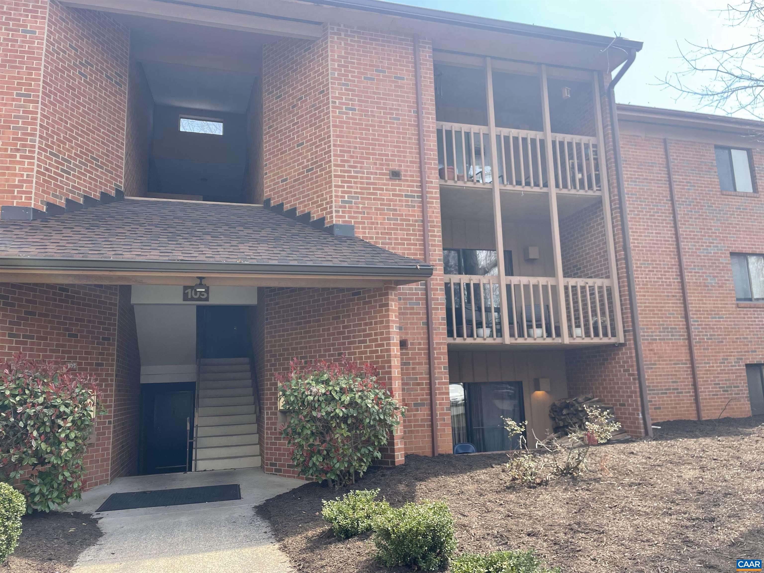 103 TURTLE CREEK RD Unit: 4