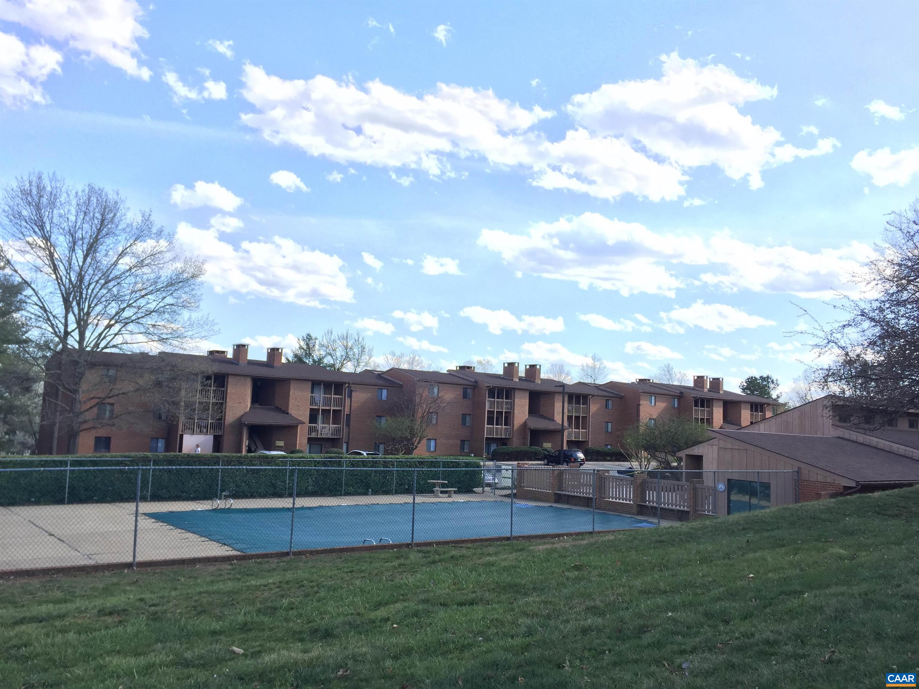 103 TURTLE CREEK RD Unit: 4