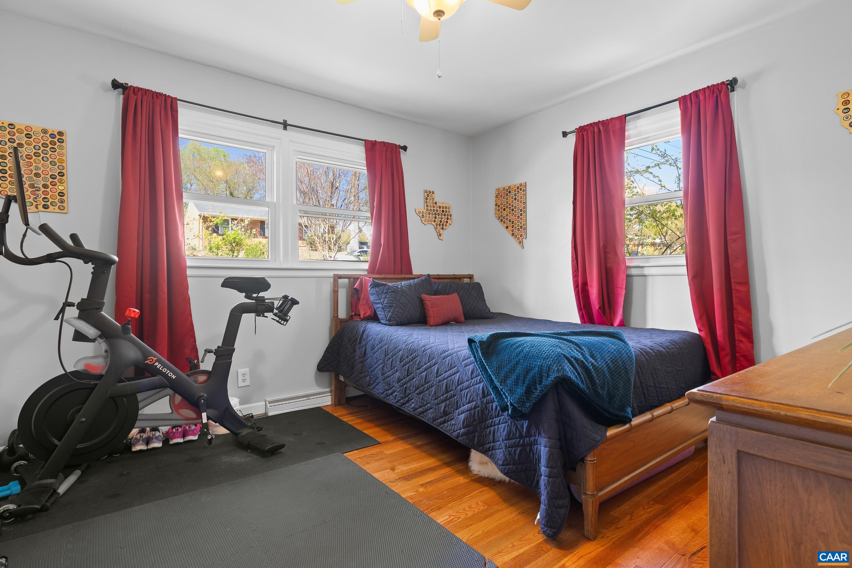 2226 BANBURY ST