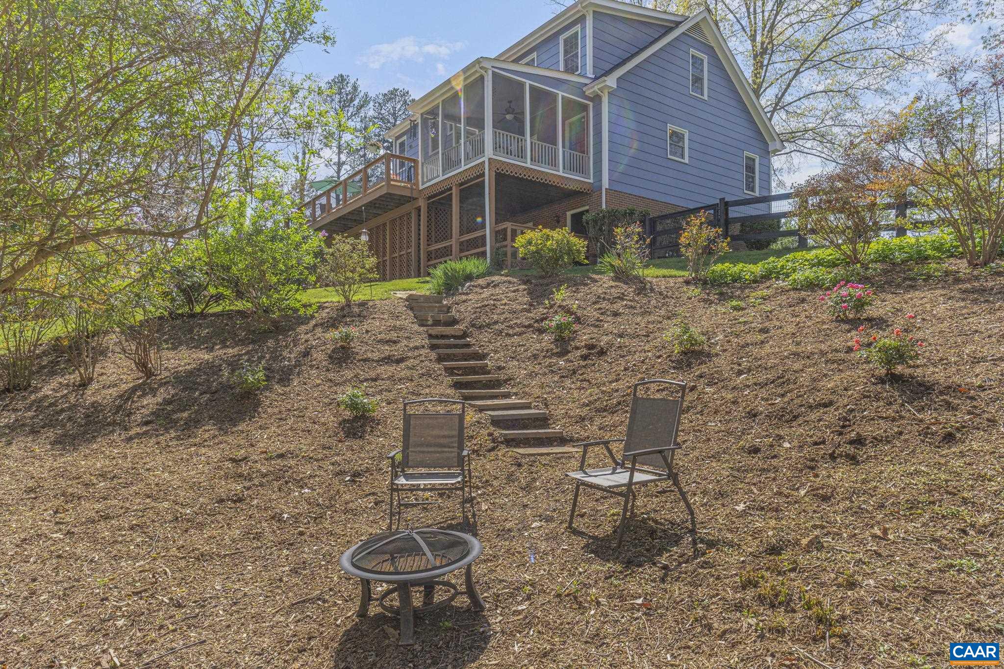 2315 WESTOVER DR