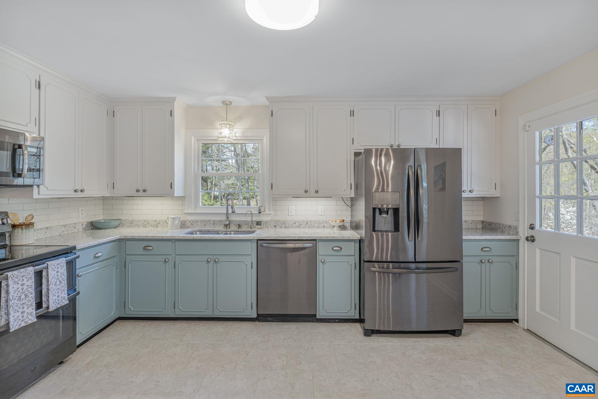 2315 WESTOVER DR