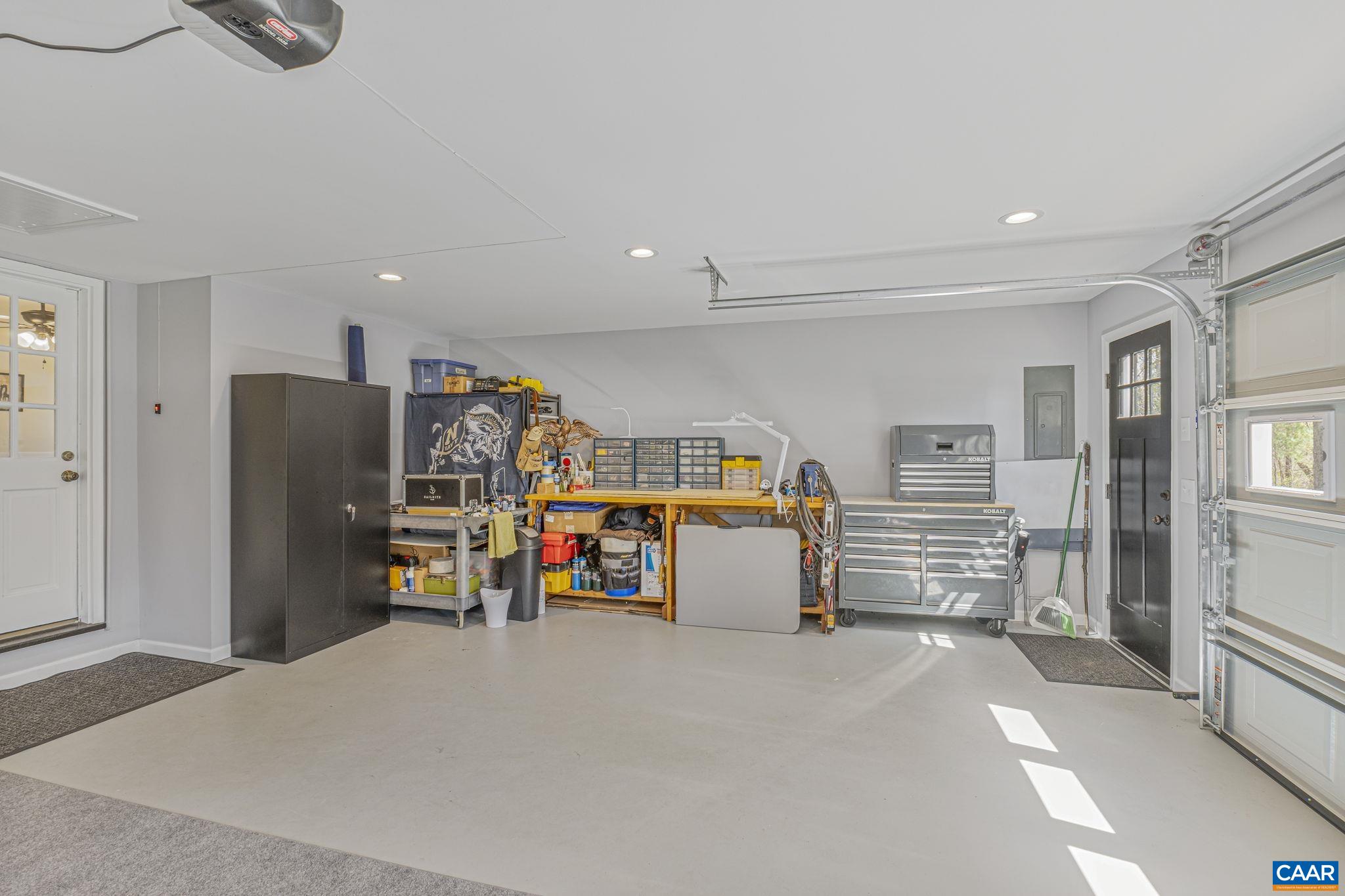 2315 WESTOVER DR