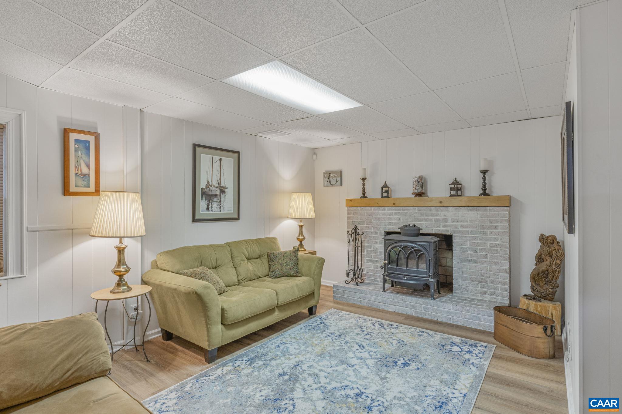 2315 WESTOVER DR