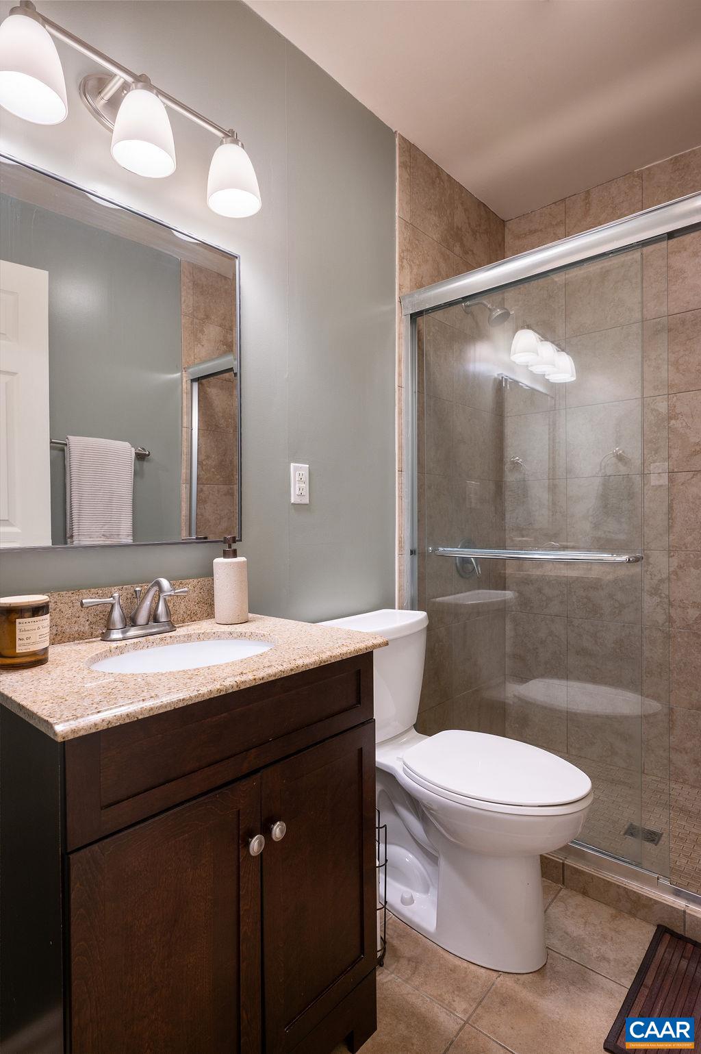 162 HESSIAN HILLS WAY Unit: 4
