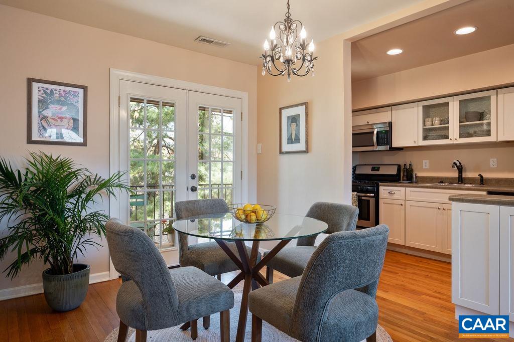 162 HESSIAN HILLS WAY Unit: 4