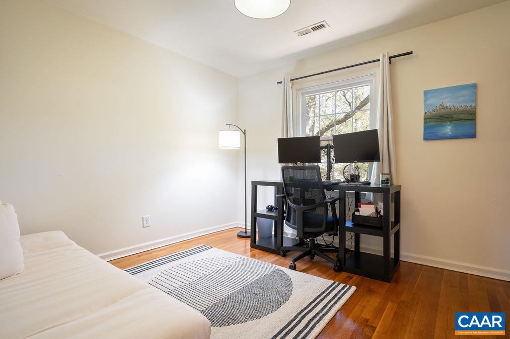 162 HESSIAN HILLS WAY Unit: 4