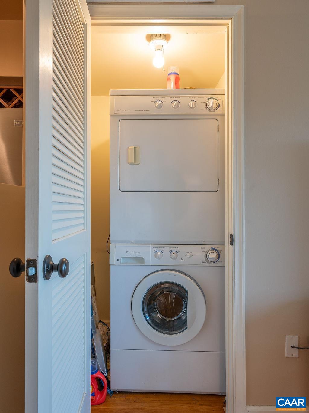 162 HESSIAN HILLS WAY Unit: 4