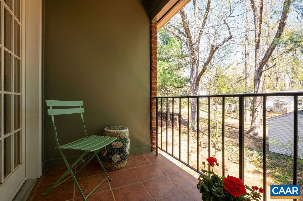 162 HESSIAN HILLS WAY Unit: 4