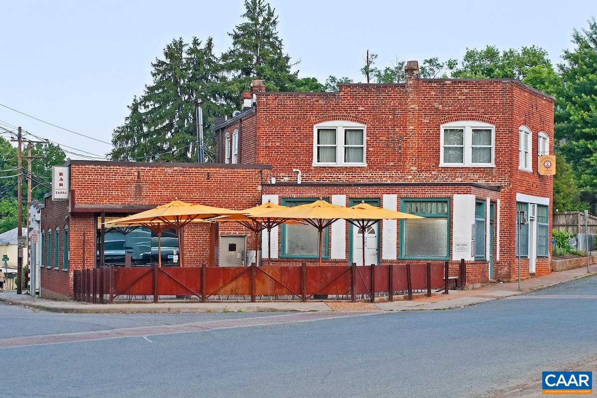 1000 DRUID AVE